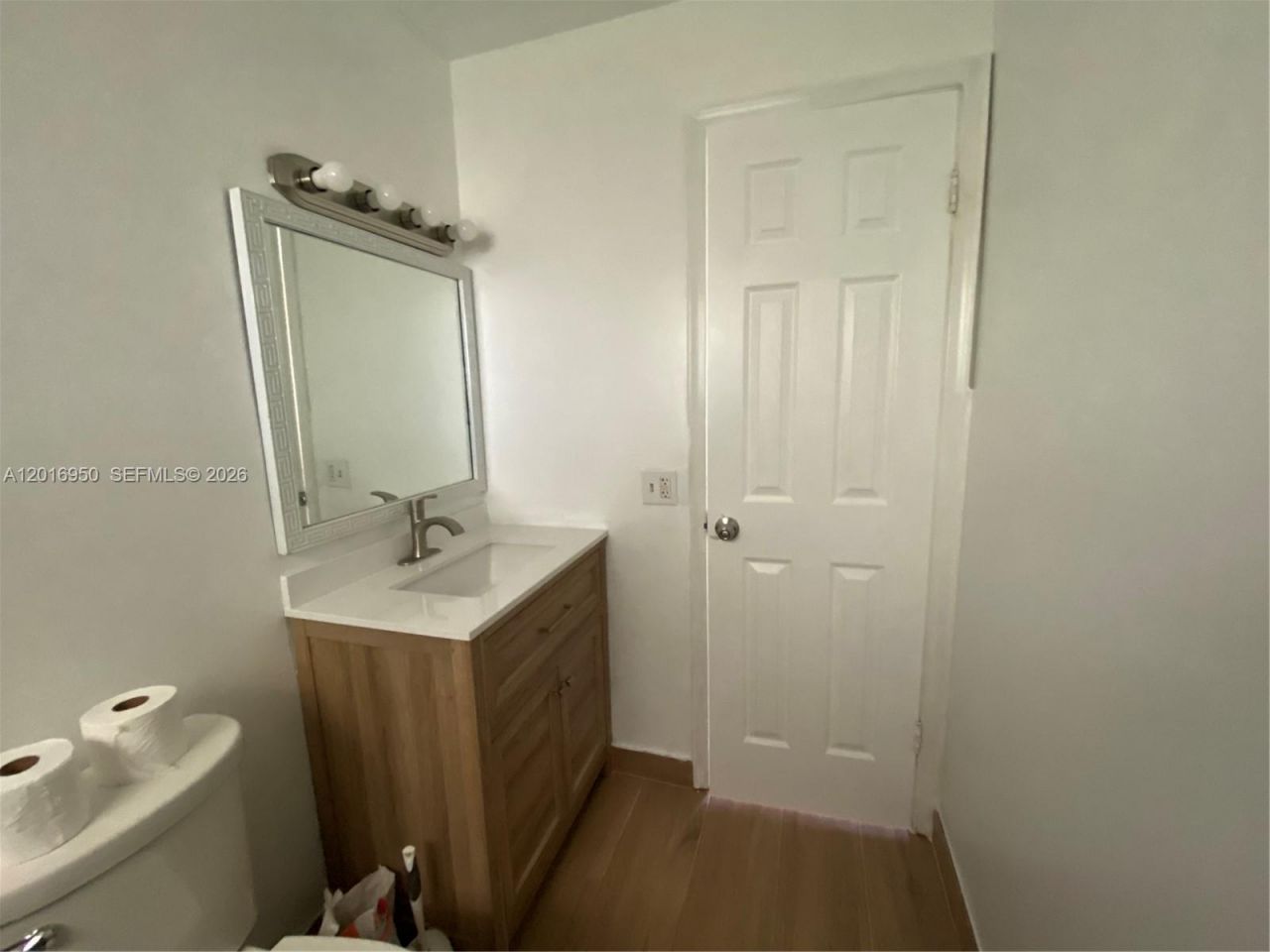 7011 Pembroke Rd , Unit 202, Pembroke Pines, FL 33023 Photo