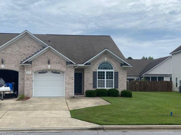 2321 Dovedale Drive, Unit B, Greenville, NC 27834