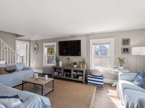 10 Trenton St, Yarmouth, MA 02673