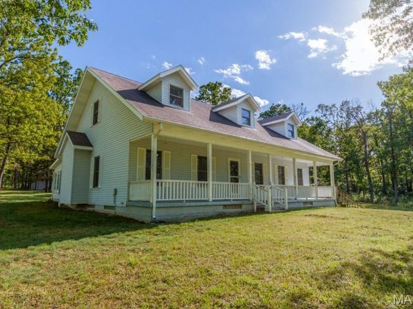 23154 Emerson Road, Lebanon, MO 65536