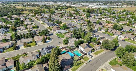 121 Quail Hollow Dr, Galt, CA 95632 Photo