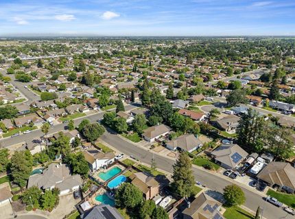 121 Quail Hollow Dr, Galt, CA 95632 Photo
