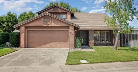 121 Quail Hollow Dr, Galt, CA 95632 Photo