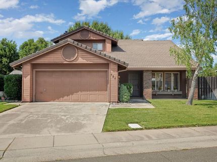 121 Quail Hollow Dr, Galt, CA 95632 Photo