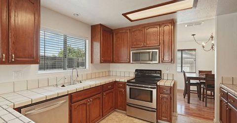 121 Quail Hollow Dr, Galt, CA 95632 Photo