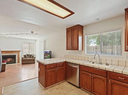121 Quail Hollow Dr, Galt, CA 95632 Photo