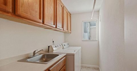 121 Quail Hollow Dr, Galt, CA 95632 Photo