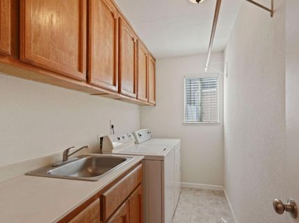 121 Quail Hollow Dr, Galt, CA 95632 Photo