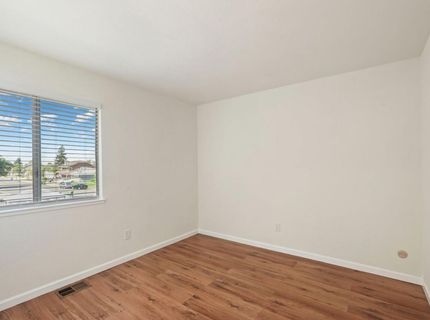 121 Quail Hollow Dr, Galt, CA 95632 Photo