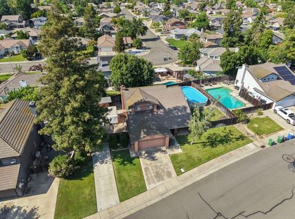 121 Quail Hollow Dr, Galt, CA 95632 Photo