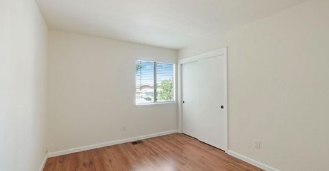 121 Quail Hollow Dr, Galt, CA 95632 Photo