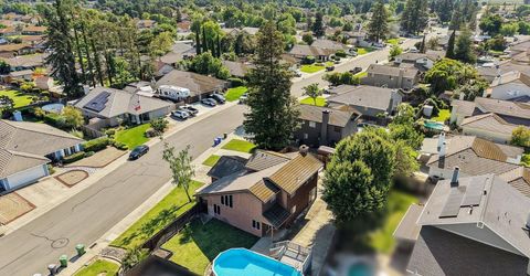 121 Quail Hollow Dr, Galt, CA 95632 Photo