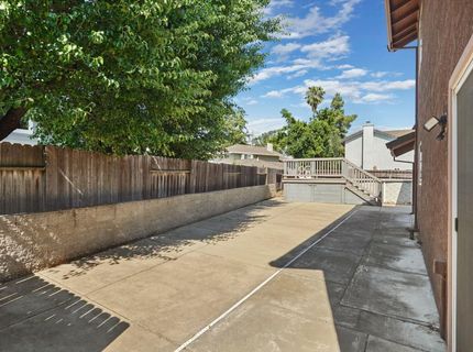 121 Quail Hollow Dr, Galt, CA 95632 Photo
