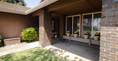 121 Quail Hollow Dr, Galt, CA 95632 Photo