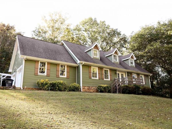 164 Mountain Top Rd, Russellville, AL 35654