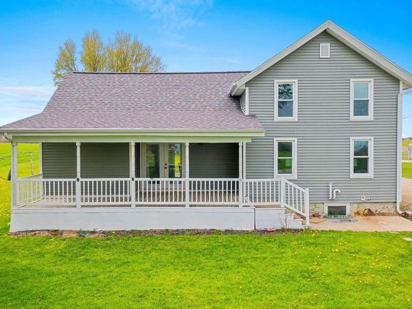 N1613 MANLEY ROAD, Greenville, WI 54942