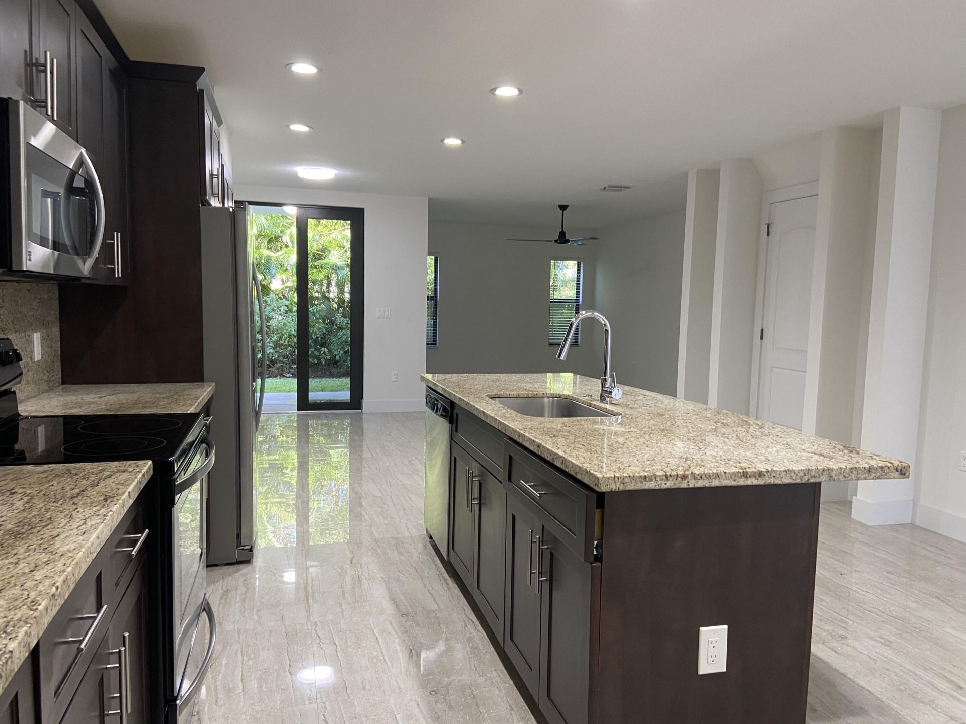 287 Bella Sol Way, West Palm Beach, FL 33406 Photo