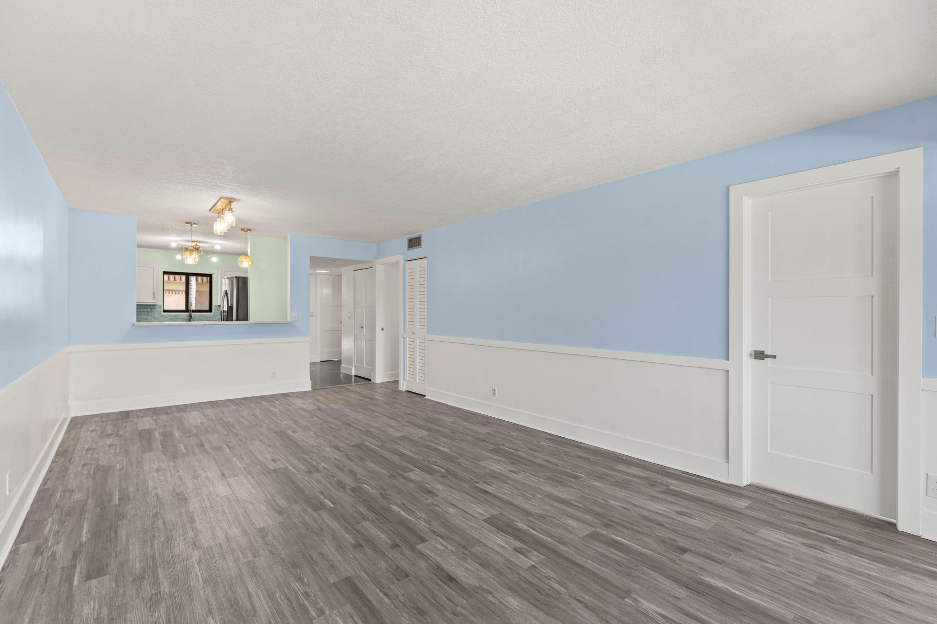 412 Southwind Drive, Unit B2, North Palm Beach, FL 33408 Photo