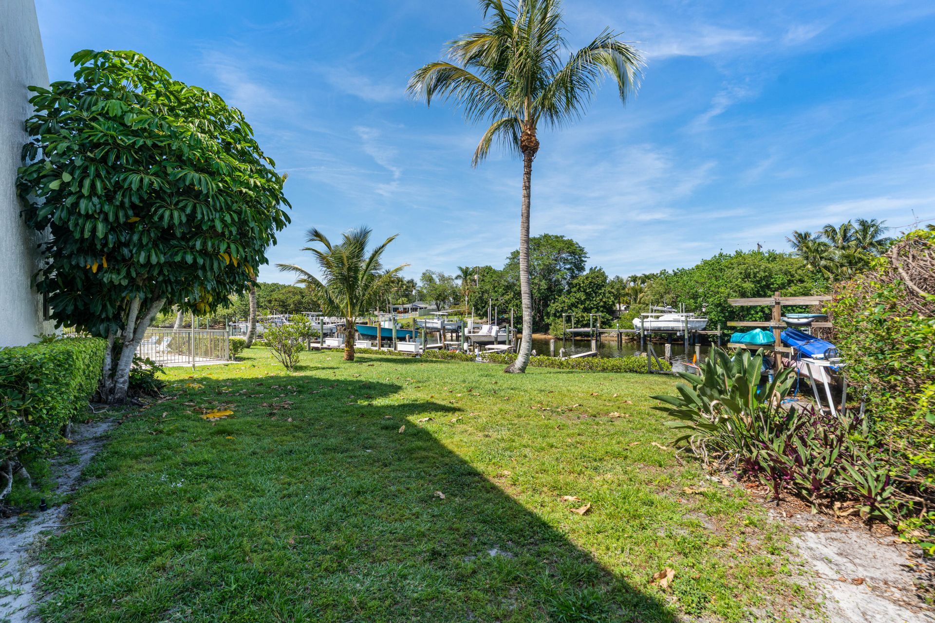 412 Southwind Drive, Unit B2, North Palm Beach, FL 33408 Photo