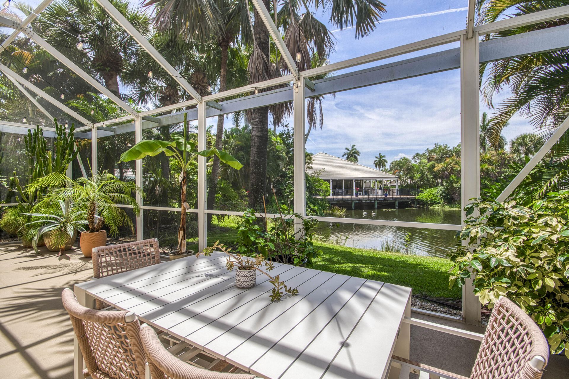264 Canterbury Drive W, Palm Beach Gardens, FL 33418 Photo