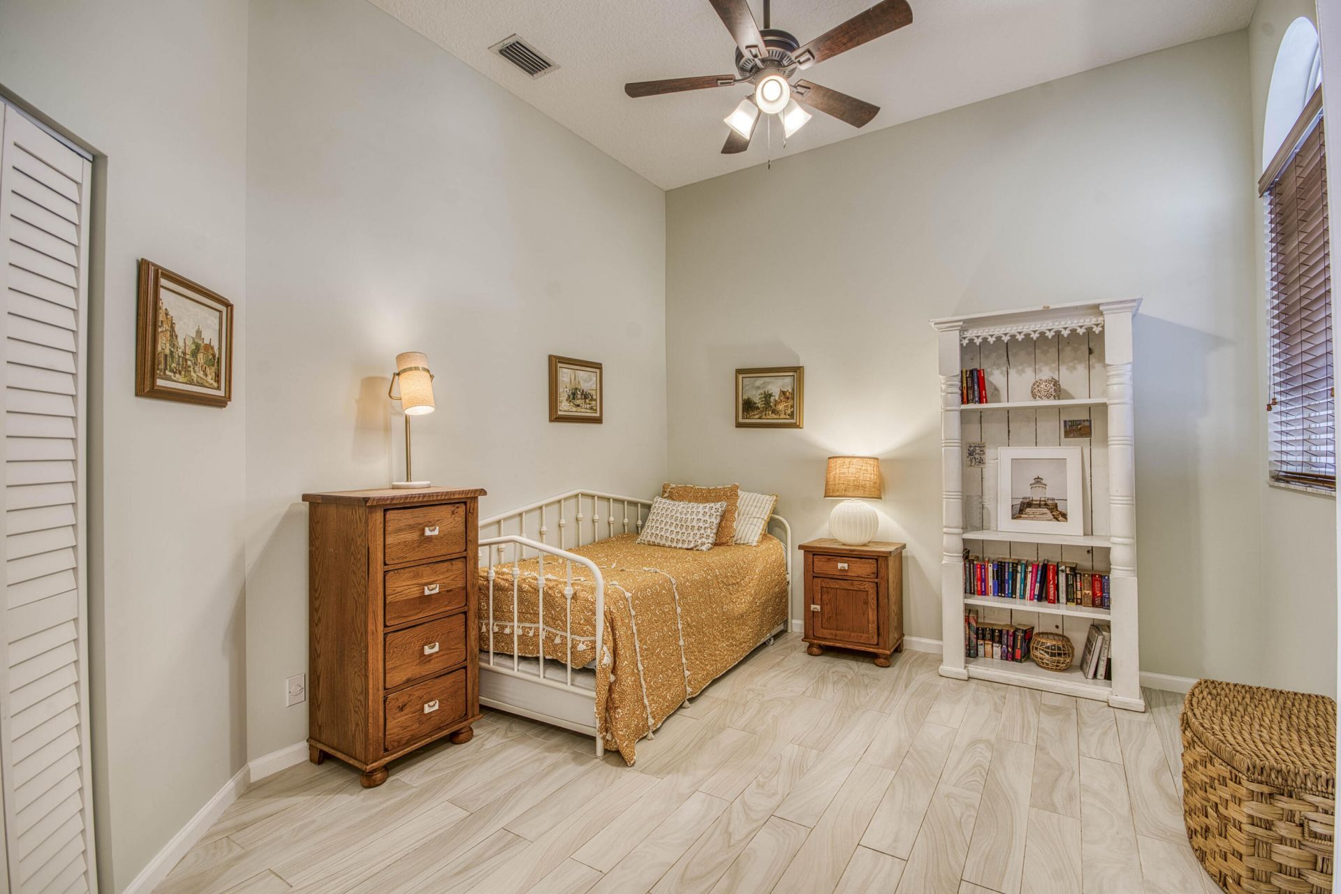 264 Canterbury Drive W, Palm Beach Gardens, FL 33418 Photo