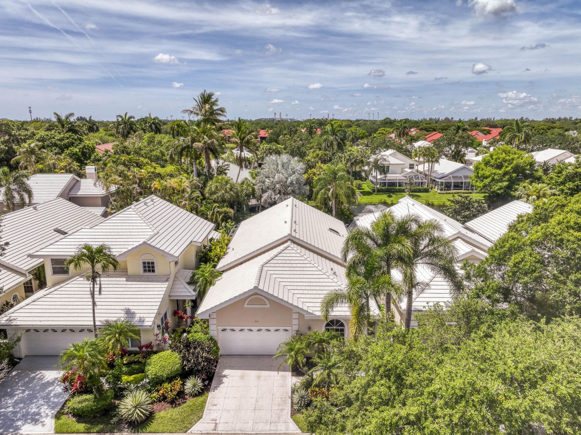 264 Canterbury Drive W, Palm Beach Gardens, FL 33418 Photo