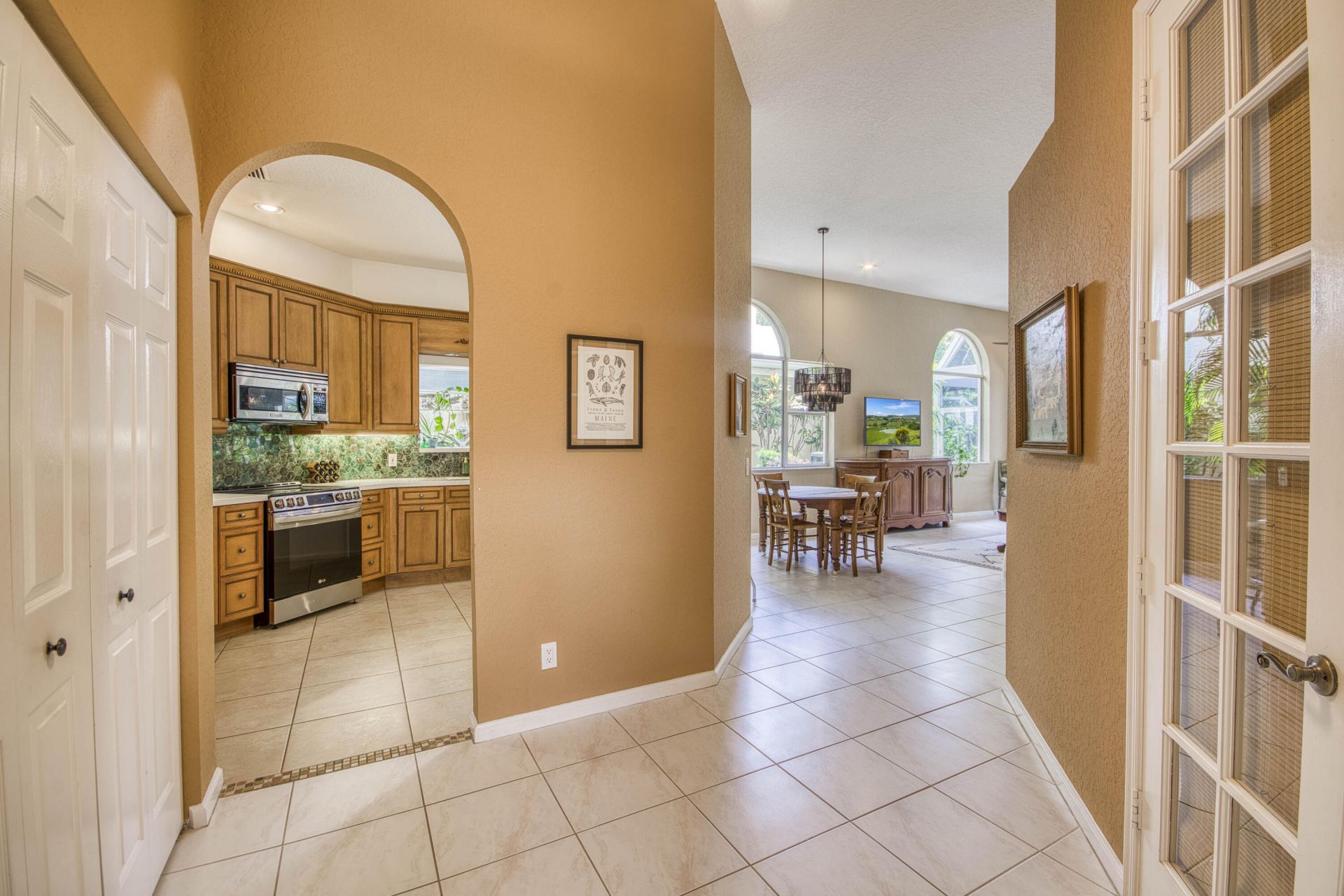 264 Canterbury Drive W, Palm Beach Gardens, FL 33418 Photo