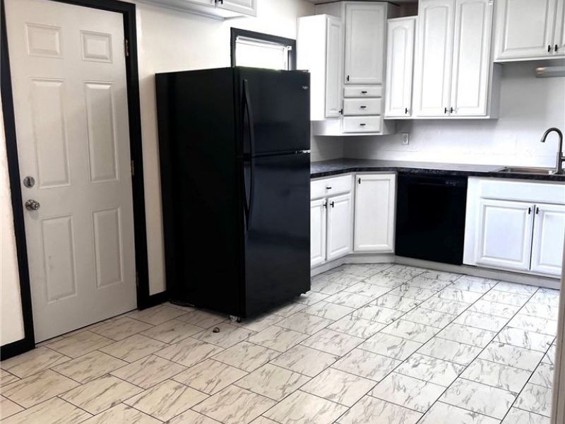 1798 Maplewood, Warren, OH 44483 Photo 6