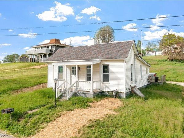 7145 Bloomfield Road , Cambridge, OH 43725