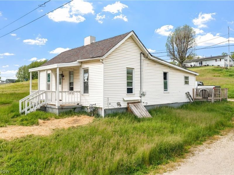 7145 Bloomfield Road, Cambridge, OH 43725 Photo 2