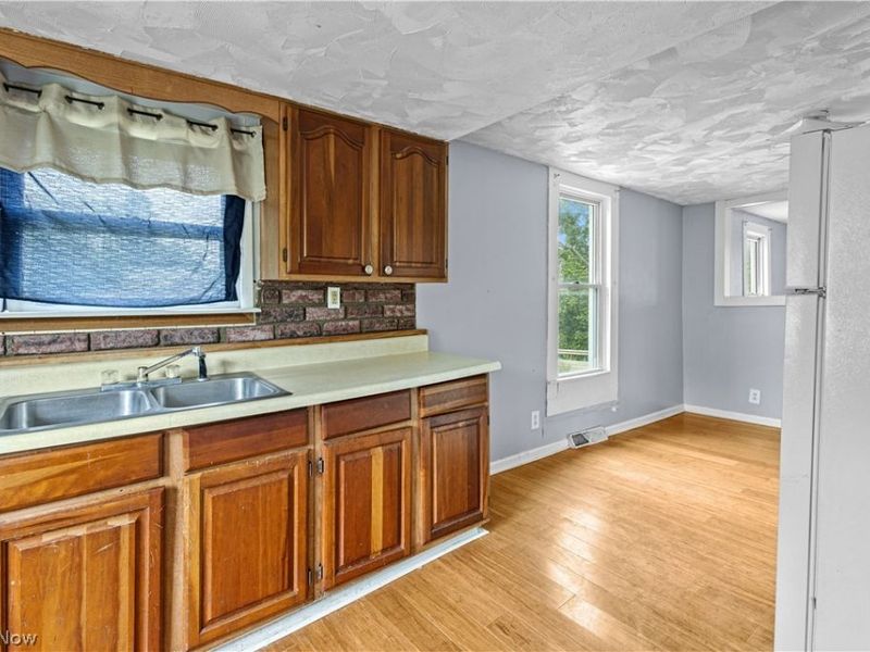 7145 Bloomfield Road, Cambridge, OH 43725 Photo 5