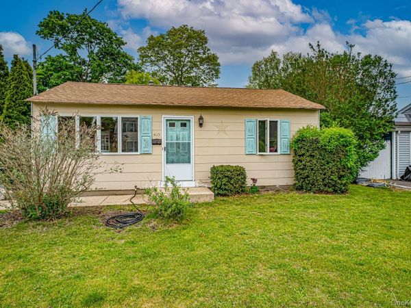 410 3rd Avenue , East Northport, NY 11731