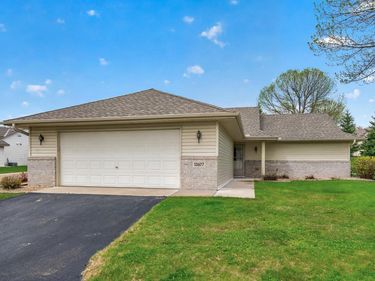 13677 Orchard Lane, Rogers, MN 55374