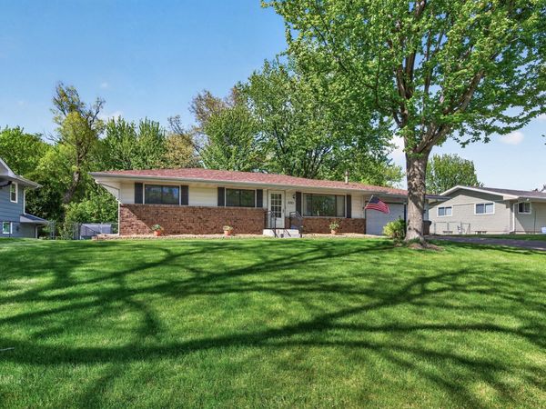 2521 Cedar Avenue, White Bear Lake, MN 55110