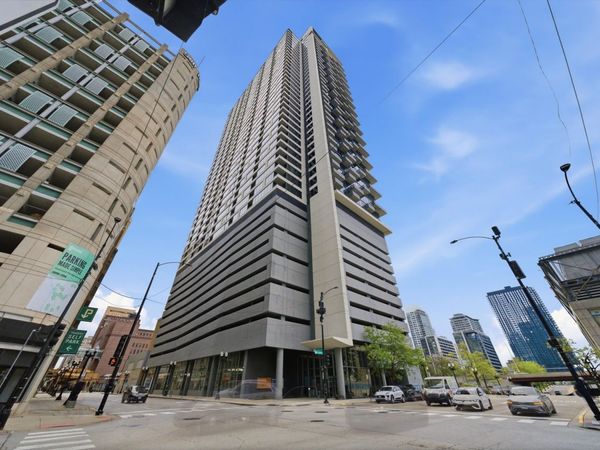 235 W Van Buren Street , Unit 3814, Chicago, IL 60607