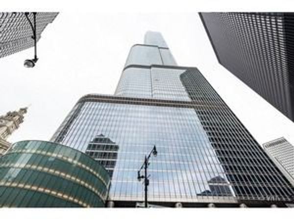 401 N Wabash Avenue , Chicago, IL 60611