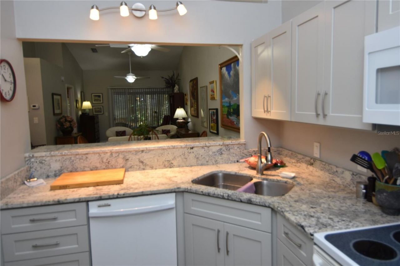 4941 SW 10th Lane, Gainesville, FL 32607 Photo