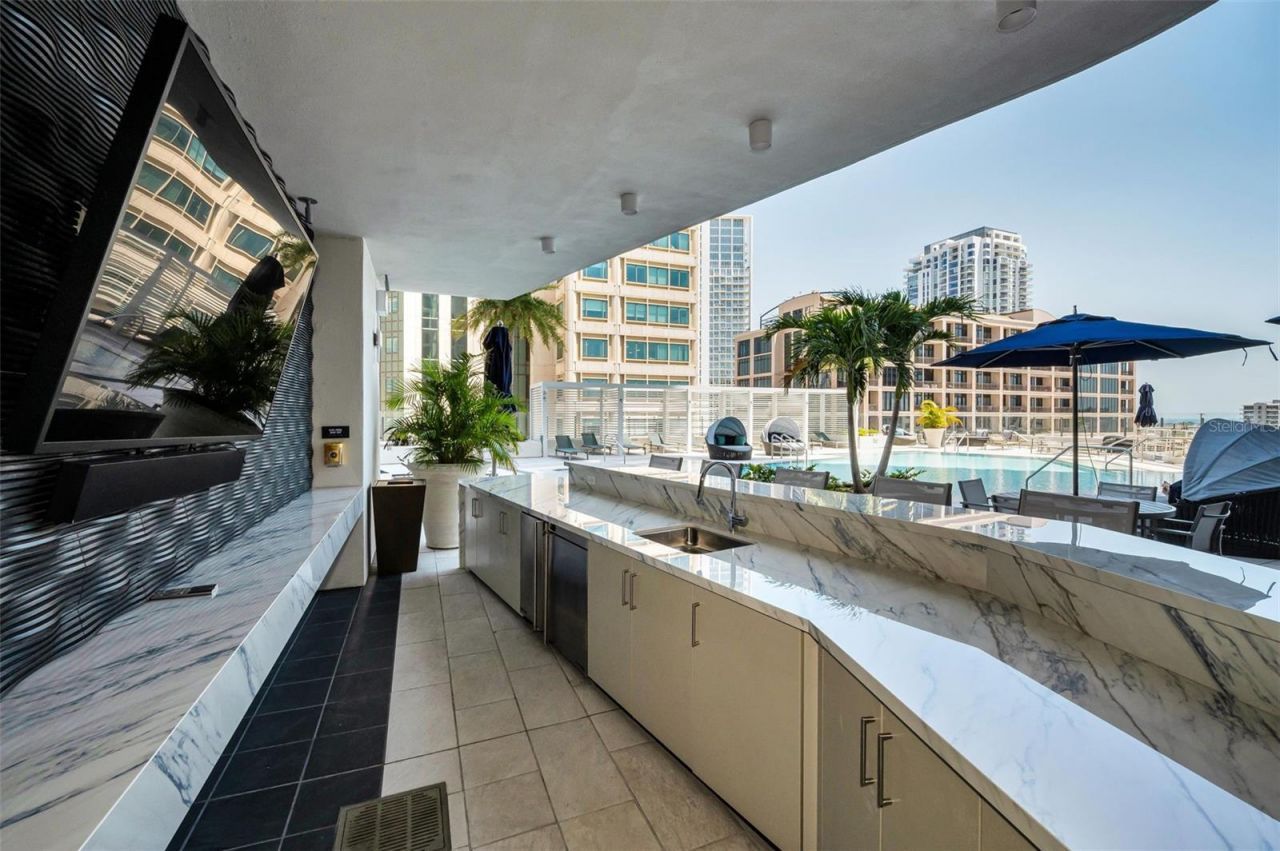 275 1st Avenue S, Unit 3503, Saint Petersburg, FL 33701 Photo