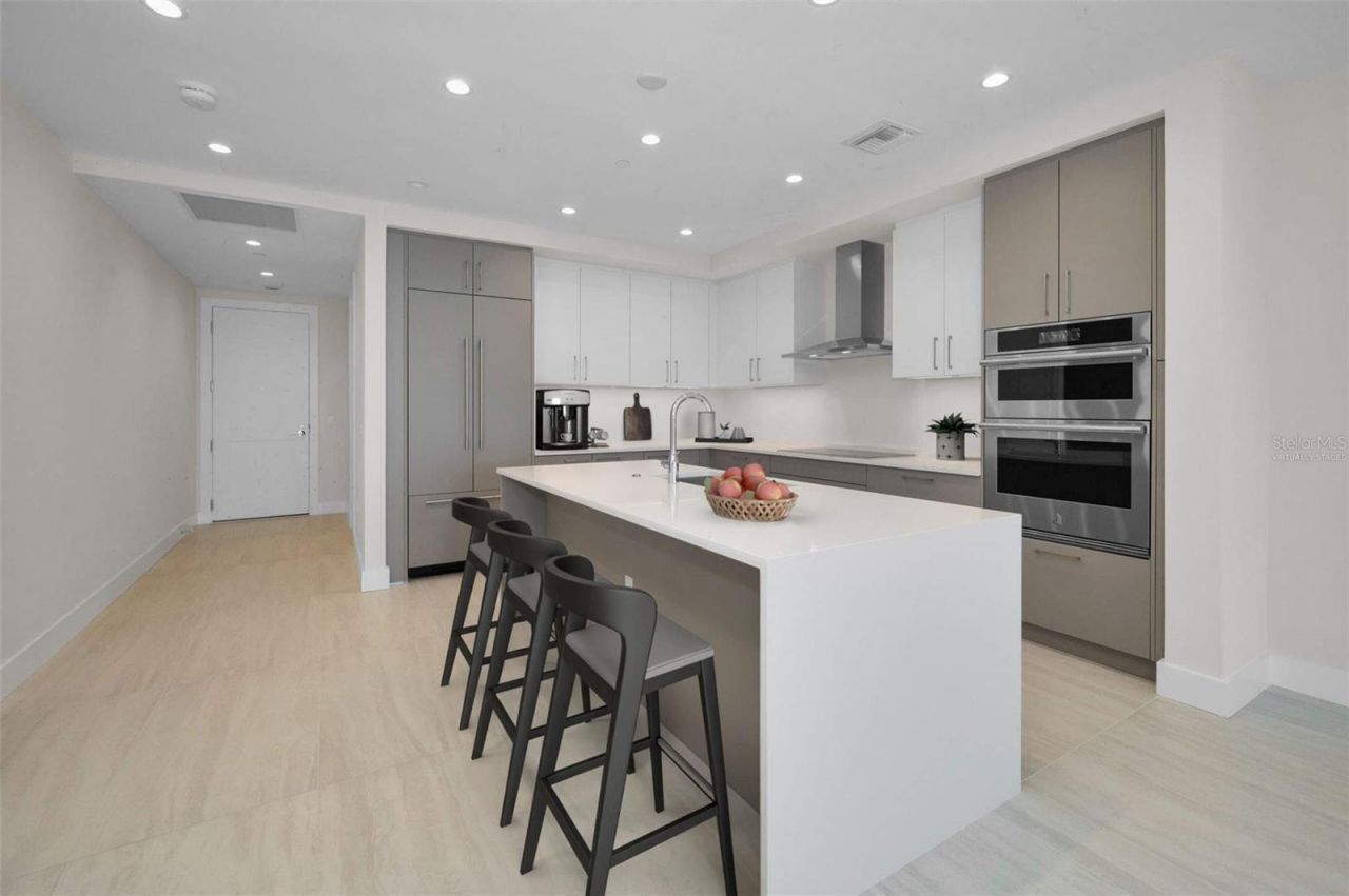 275 1st Avenue S, Unit 3503, Saint Petersburg, FL 33701 Photo