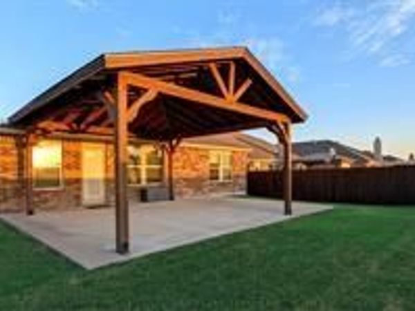 704 Rivers Creek Lane, Little Elm, TX 75068