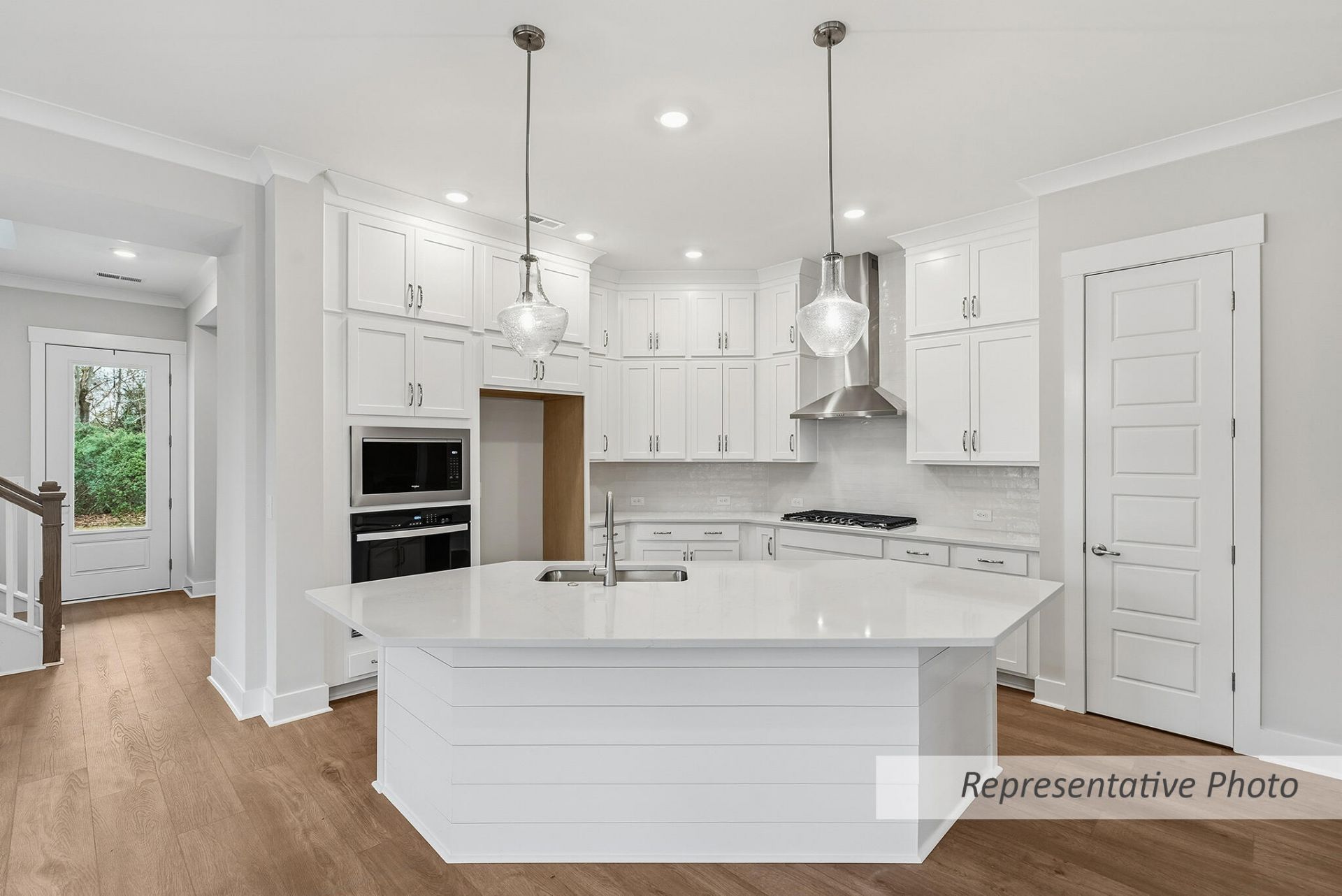 298 Newtown Creek Drive Photo 5