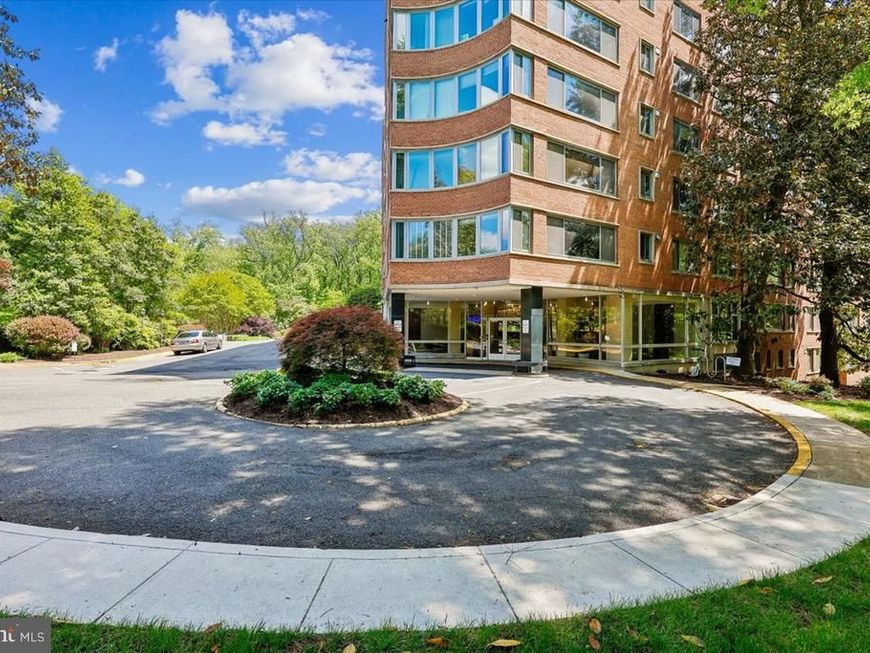 4200 Cathedral Avenue Nw, Unit 716, Washington, DC 20016 Main Photo