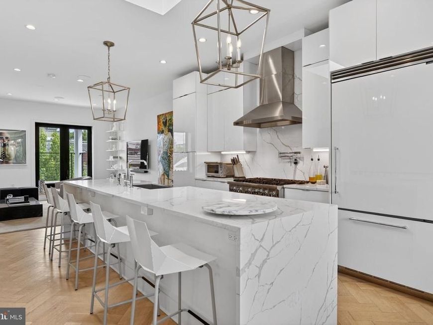 1712 15th Street Nw, Unit 3, Washington, DC 20009 Main Photo