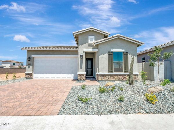 2928 E MANZANILA Avenue, San Tan Valley, AZ 85140