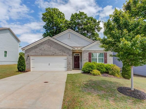 149 Starbuck Parkway, Pendergrass, GA 30567