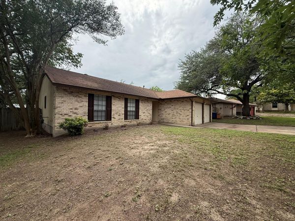305 KIMBERLY DR, Austin, TX 78745