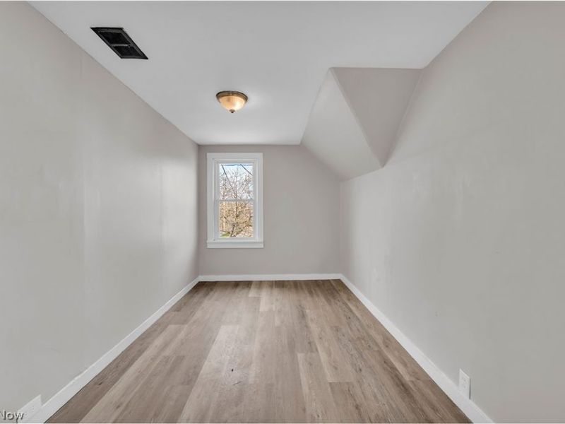 7945 Lorain Avenue, Unit 7947/Back, Cleveland, OH 44102 Photo 11