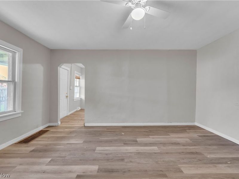 7945 Lorain Avenue, Unit 7947/Back, Cleveland, OH 44102 Photo 6