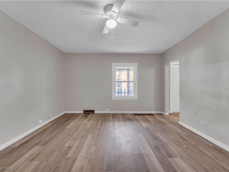 7945 Lorain Avenue, Unit 7947/Back, Cleveland, OH 44102 Photo 7