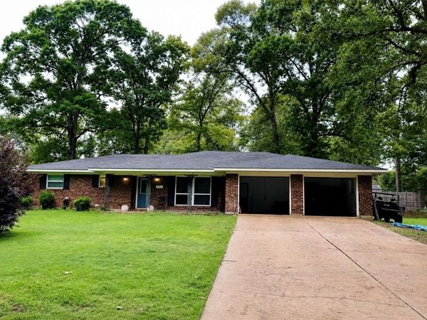 1220 LOUISIANA Street, Jena, LA 71342